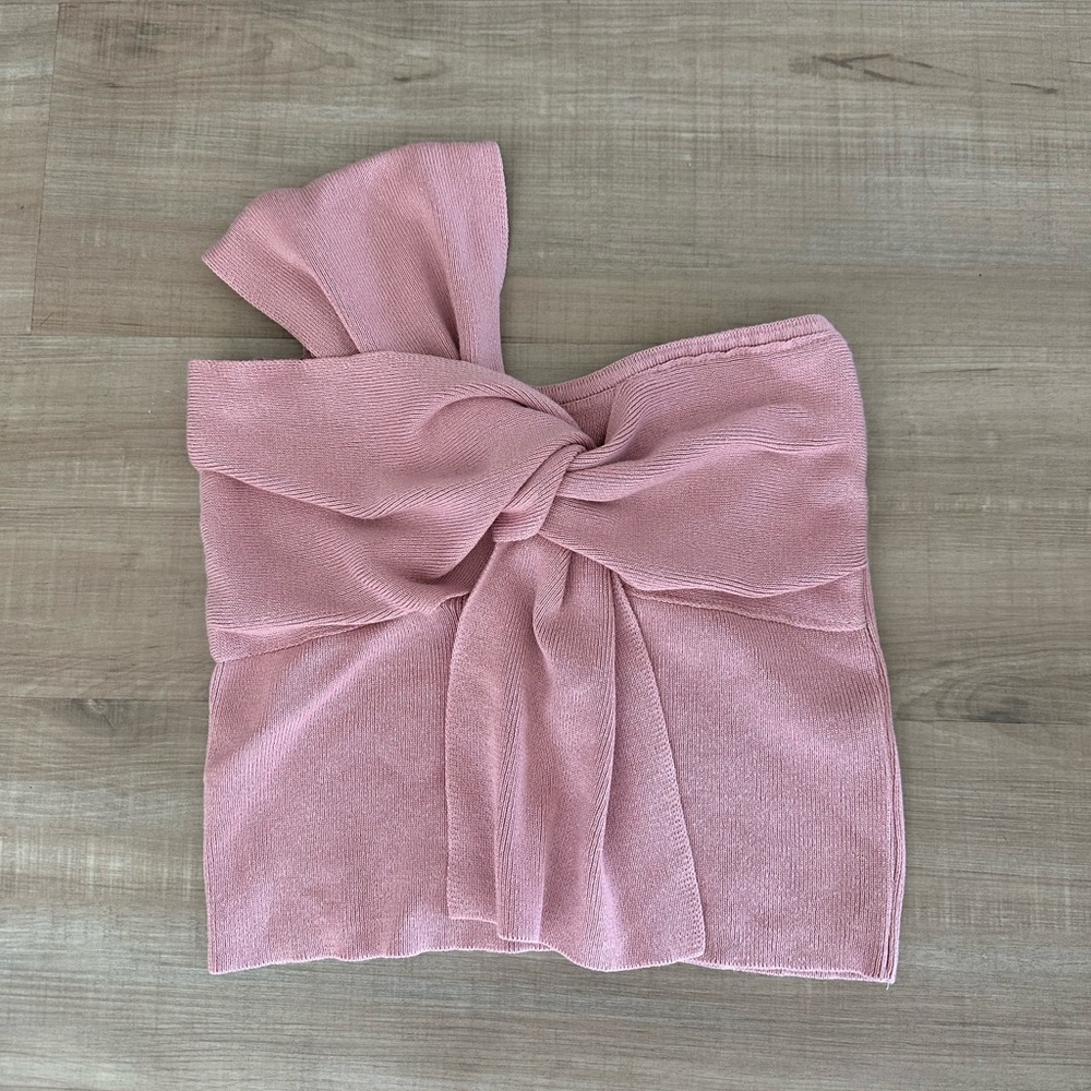 Cute Pink Knotted Crop Top